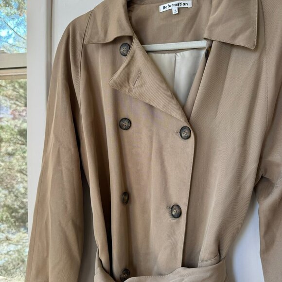 Reformation Kensington Trench Jacket Coat in Khaki - Picture 9 of 15